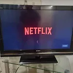 Studio Flat, Heathrow, Free Parking, Netflix